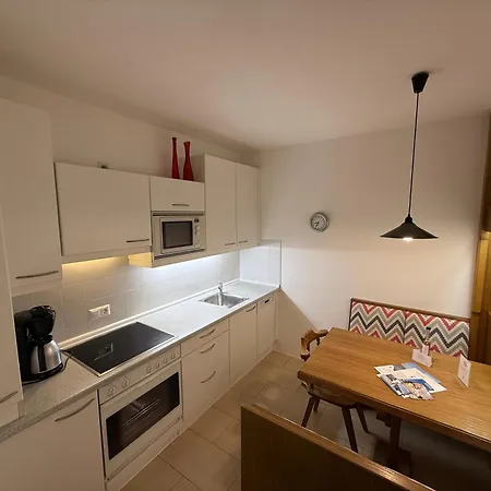 Haus Sonnbichl * Weissensee